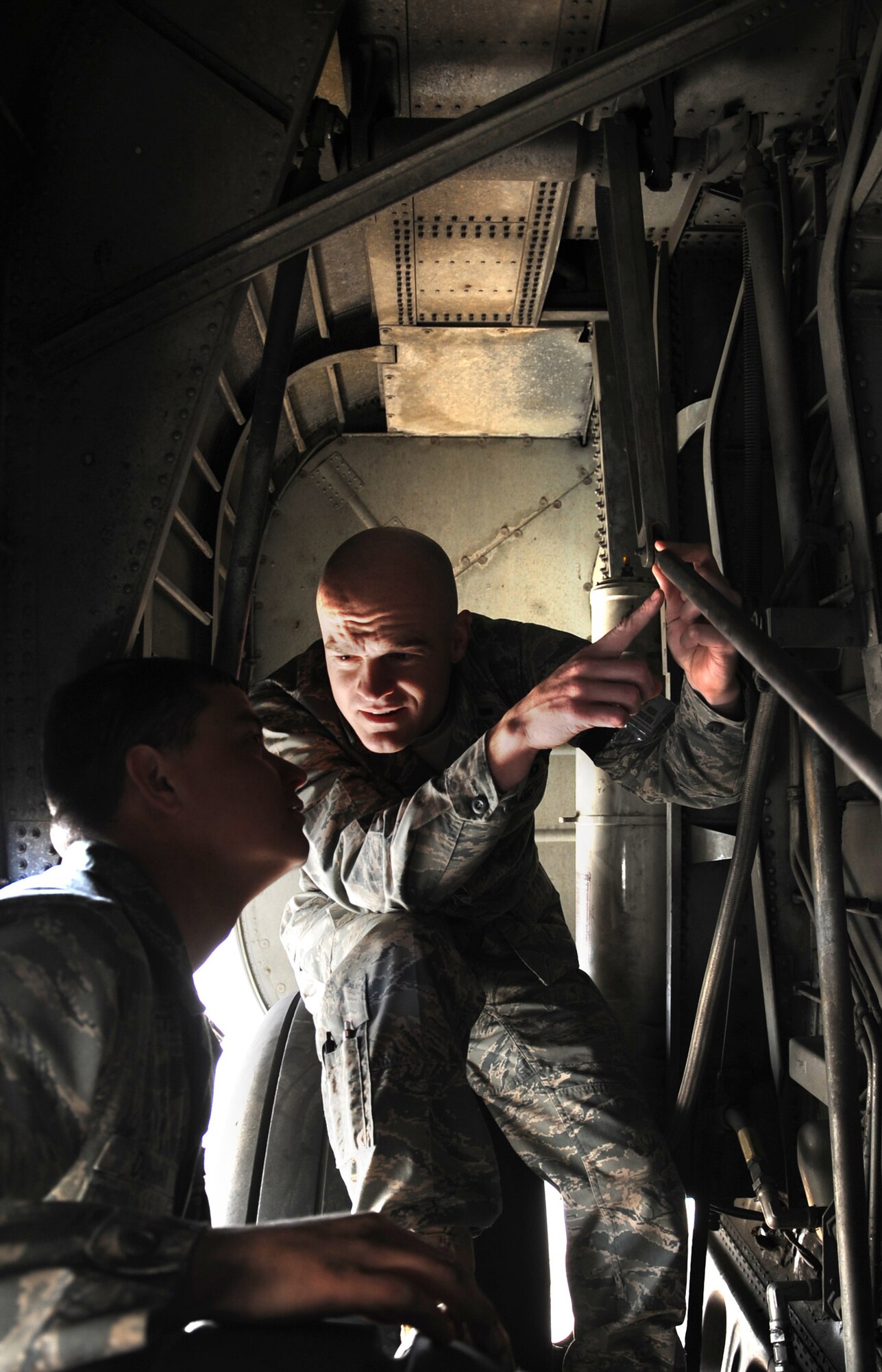 SOUTHWEST ASIA -- 1st Lt. Daniel Reed focuses on the health and well-being of 140 Airmen on a daily basis. Lieutenant Reed is an aircraft maintenance officer with the 386th Expeditionary Aircraft Maintenance Squadron. (Air Force photo by Senior Airman Cynthia Spalding)