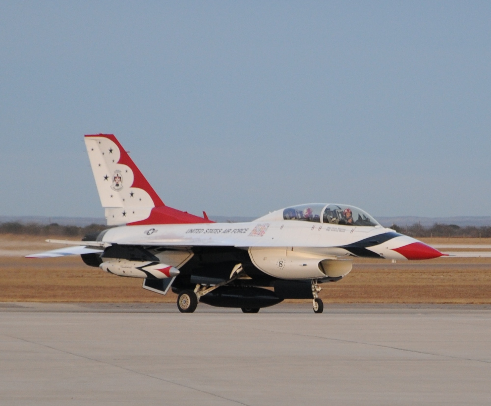 LAUGHLIN AIR FORCE BASE, Texas – Capt. Kristen Hubbard, Thunderbirds advance pilot and narrator, taxis onto Laughlin’s flight line Jan. 6. Captain Hubbard was here to promote the Thunderbirds’ air show at Laughlin Oct. 15 and 16. (U.S. Air Force photo by Airman 1st Class Blake Mize) 