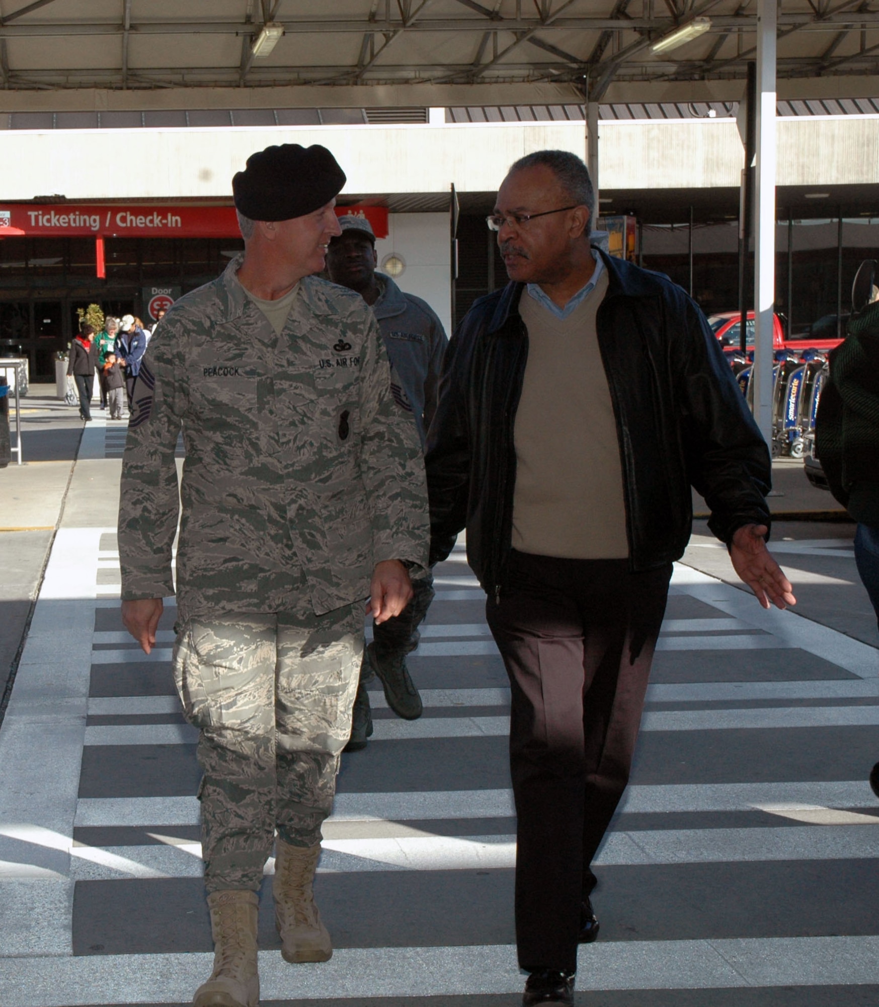 Command Chief Jackson A. Winsett, former chief of the Air Force Reserve Command, touched down at Hartsfield Jackon Airport in Atlanta before heading to Dobbins to meet with Airmen. (U.S. Air Force photo/ Senior Airman Danielle Campbell)