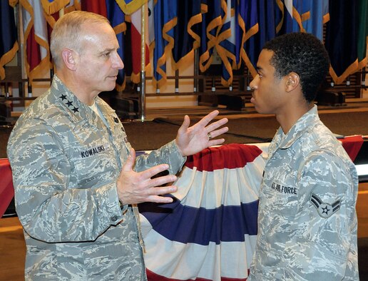 Lt. Gen. Jim. Kowalski, commander, Air Force Global Strike Command, speaks to Airman 1st Class Daylynn Brown, 321st Missile Squadron, here in Building 1501 on Jan. 11 during his All Call. The general's visit here was part of his tour to all the bases under his command. (U.S. Air Force photo by Blaze Lipowski)