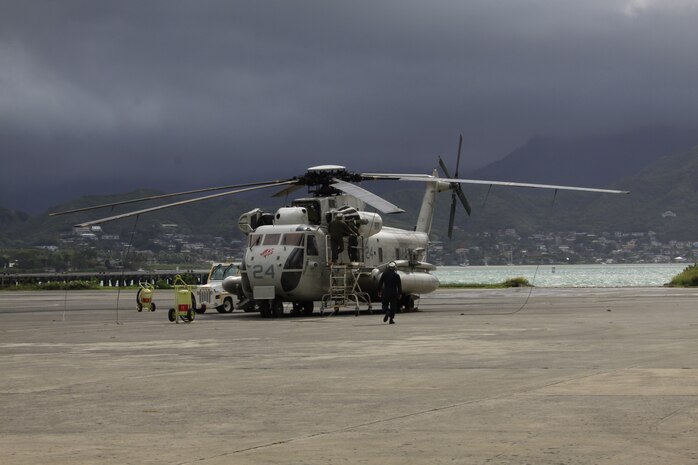 Marine Heavy Helicopter Squadron 363 gets ready to launch a CH-53D Sea Stallion in support of Lava Viper 2011 here Jan 12. The CH-35D Sea Stallion is a heavy-lift transport helicopter used for assault support during exercises and Marine Aircraft Group 24 operations.