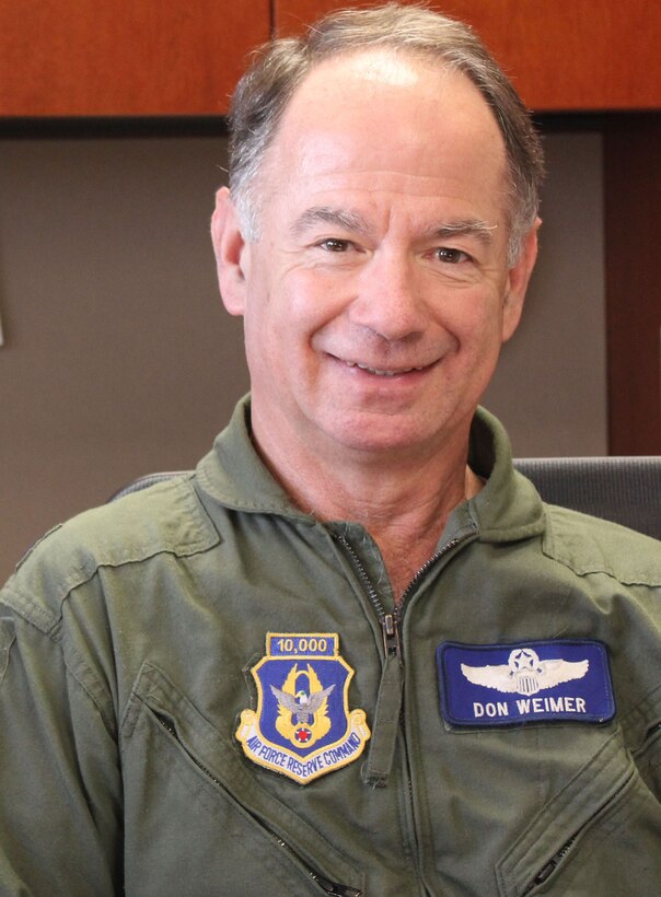 Lt. Col. Donald Weimer, a career C-9C pilot, retires this month from the 932nd Airlift Wing, Air Force Reserve.  Colonel Weimer has enjoyed a 35-year military career and logged more than 12,000 flying hours in the C-9C.  (U.S. Air Force photo/Tech. Sgt. Dan Oliver) 