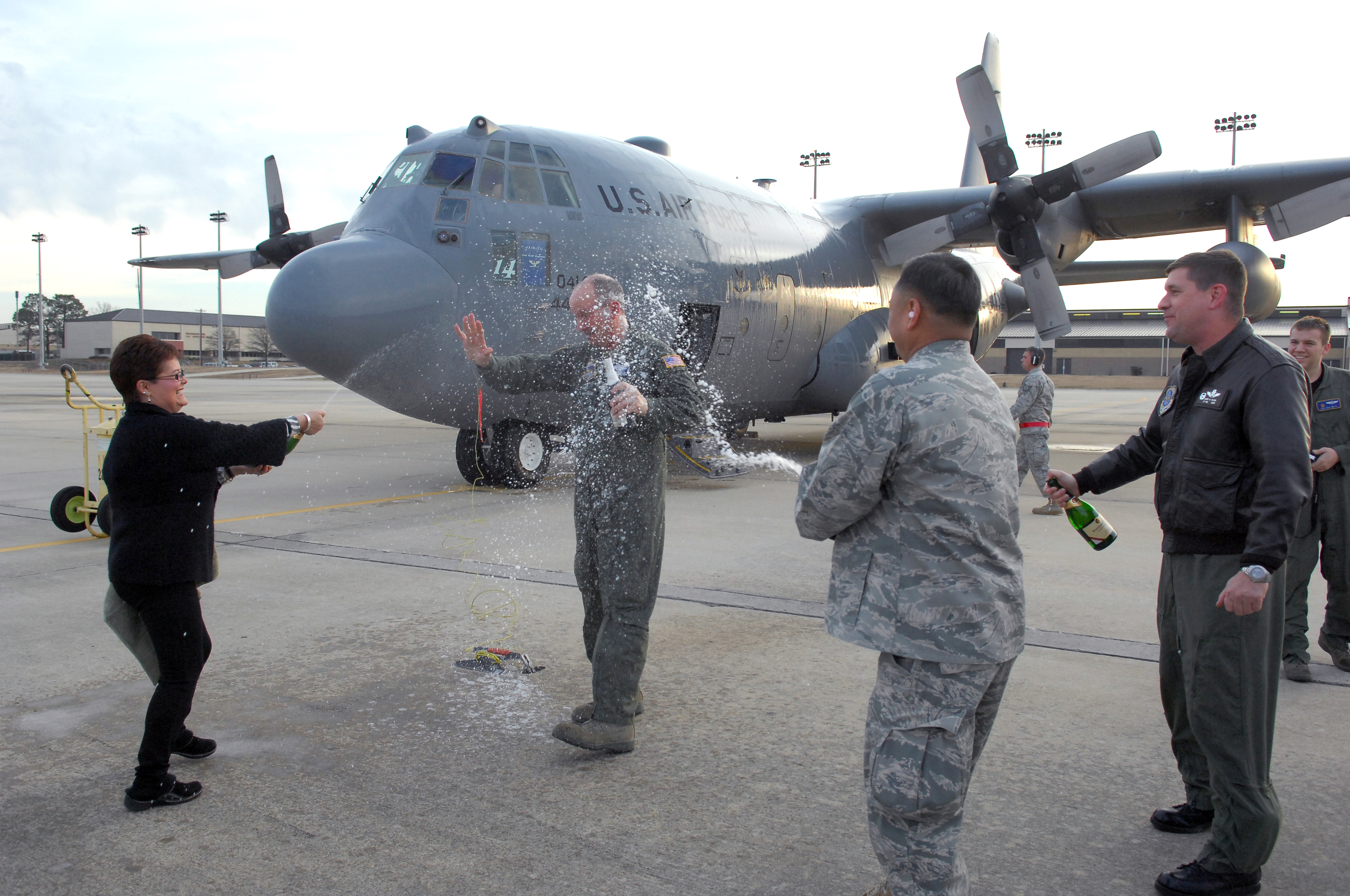 Chief takes final flight > Pope Field > Article Display