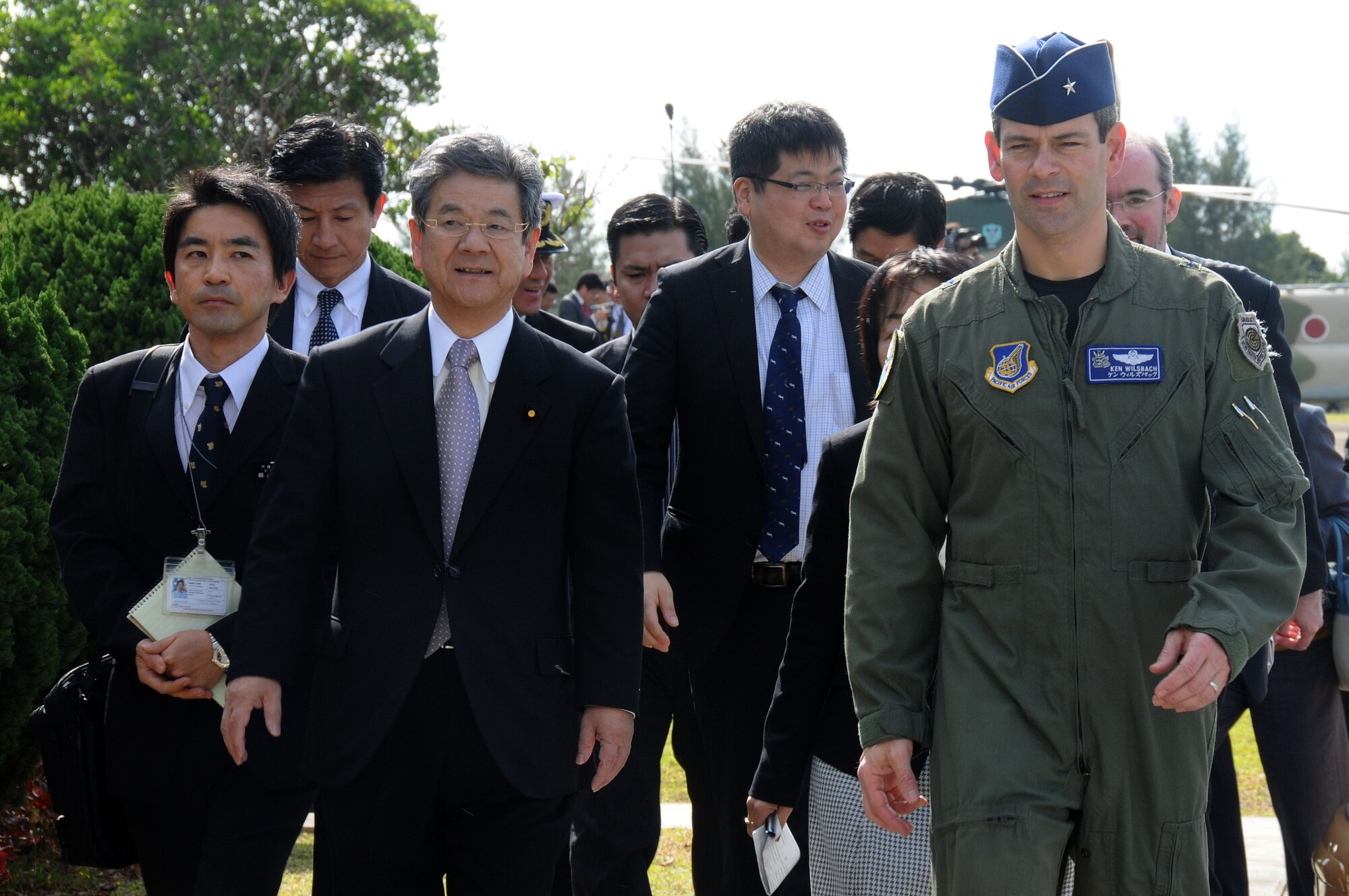 Japan Defense Minister Toshimi Kitazawa meets with 18th Wing Commander Brig. Gen. Ken Wilsbach for a mission briefing and a tour of Kadena Air Base, Jan. 20. During the visit, Minister Kitazawa expressed his appreciation for the leadership, cooperation, and hard work demonstrated by the men and women at Kadena. (U.S. Air Force photo/Staff Sgt. Darnell T. Cannady)
