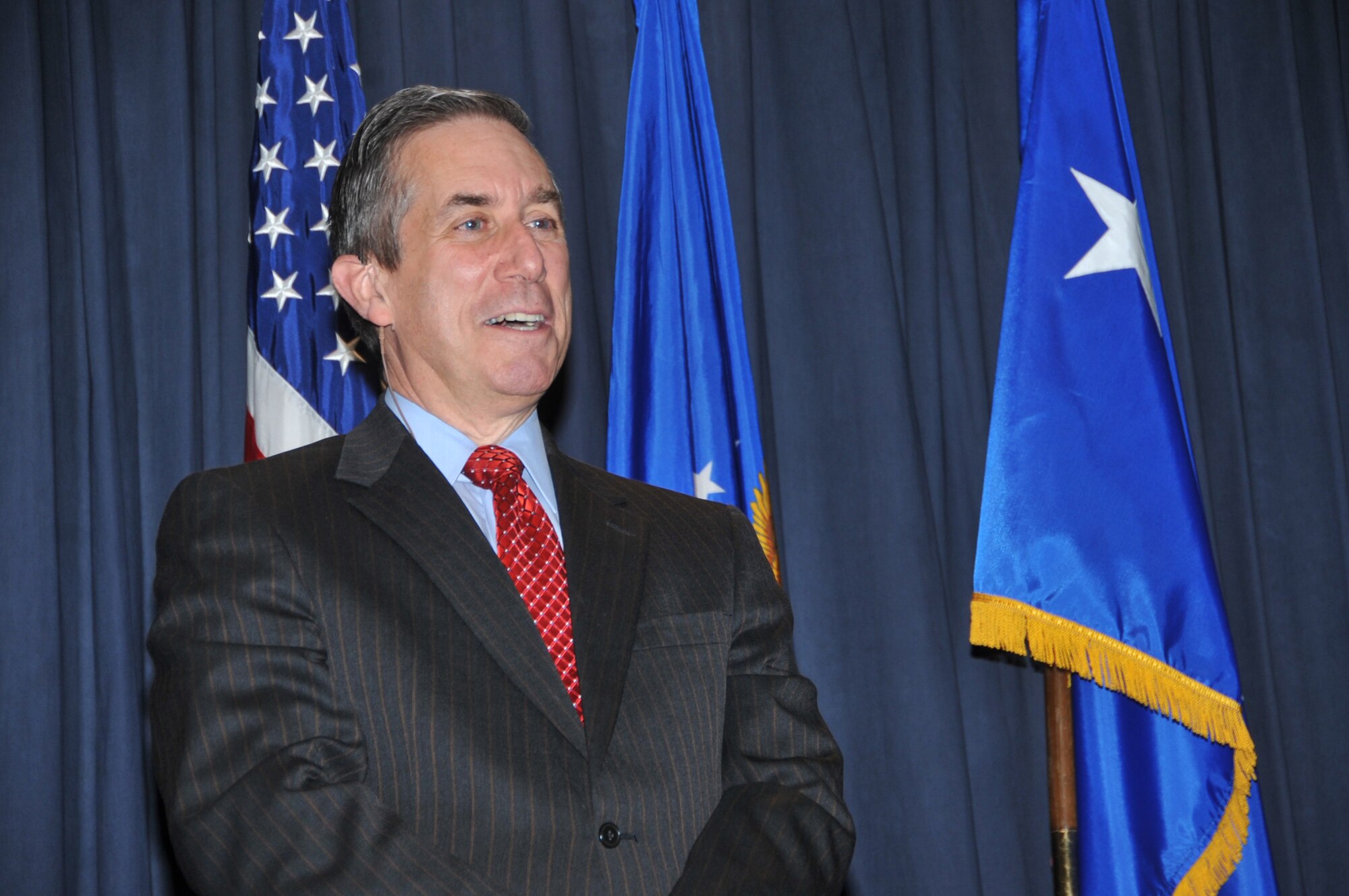 Dr. David A. Hardy addresses the Directed Energy Directorate Oct. 23, 2010. U.S. Air Force Photo by Todd Berenger.
