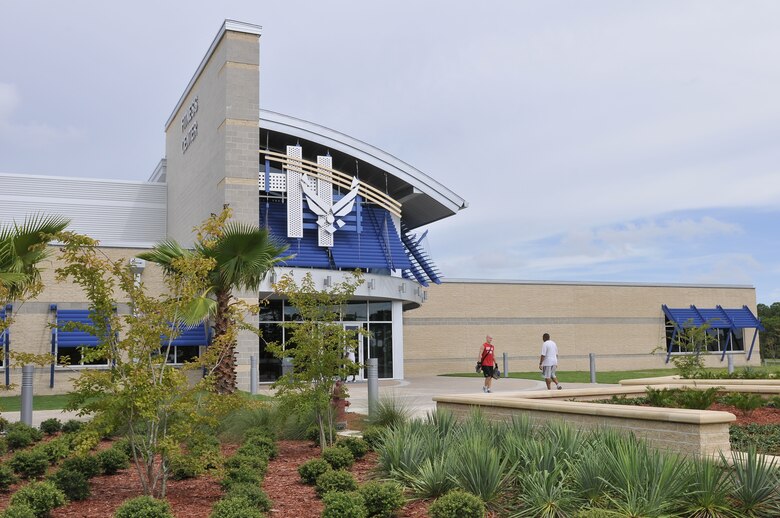 Sustainable communities approach improves future AF bases