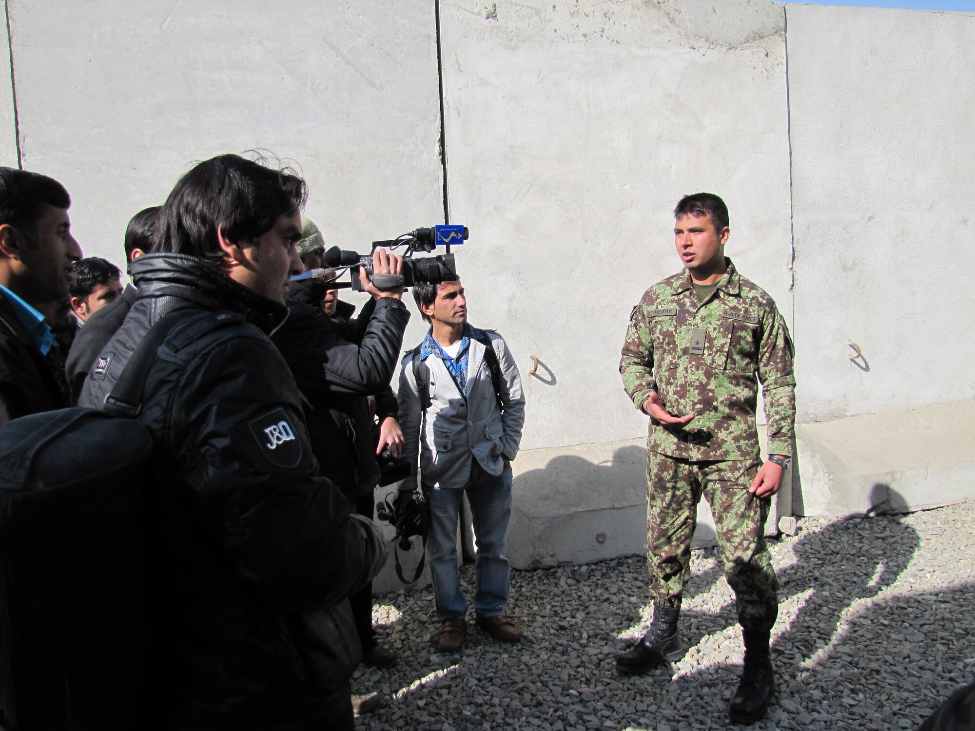 Members of the media visited the Thunder Lab English Immersion facility where they received a briefing by Afghan 2nd Lt. "Bob" Hotak Jan. 24, as the Afghan Air Force Public Affairs conducted their first media day.  (U.S. Air Force photo/Capt. Rob Leese) RELEASED.
