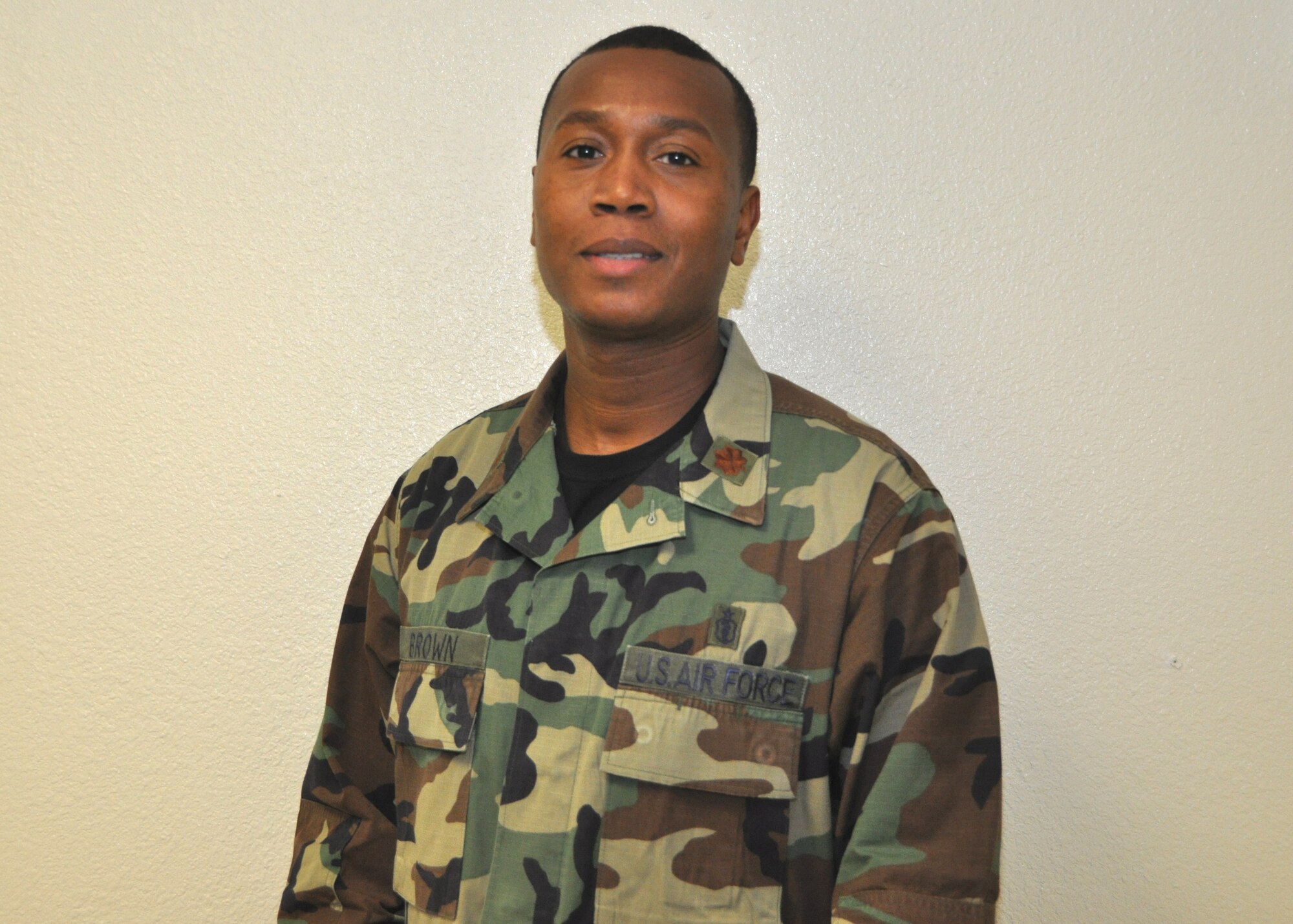 Outstanding junior clinical dentist of the Year – Dr. (Maj.) Jeffrey Brown, oral and maxillofacial surgeon.  (U.S. Air Force photo by Steve Pivnick)