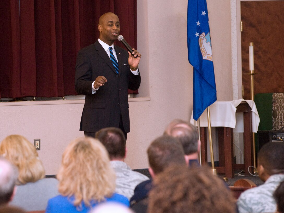 JOINT BASE ANDREWS, Md. – Dr. Barry C. Black, Chaplain of the U.S. Senate, and keynote speaker, delivers a speech commemorating the legacy of Dr. Martin Luther King, Jr., to a Joint Base Andrews audience during a MLK Jr., observance at Chapel I Jan. 21. (U.S. Air Force photo/Bobby Jones)