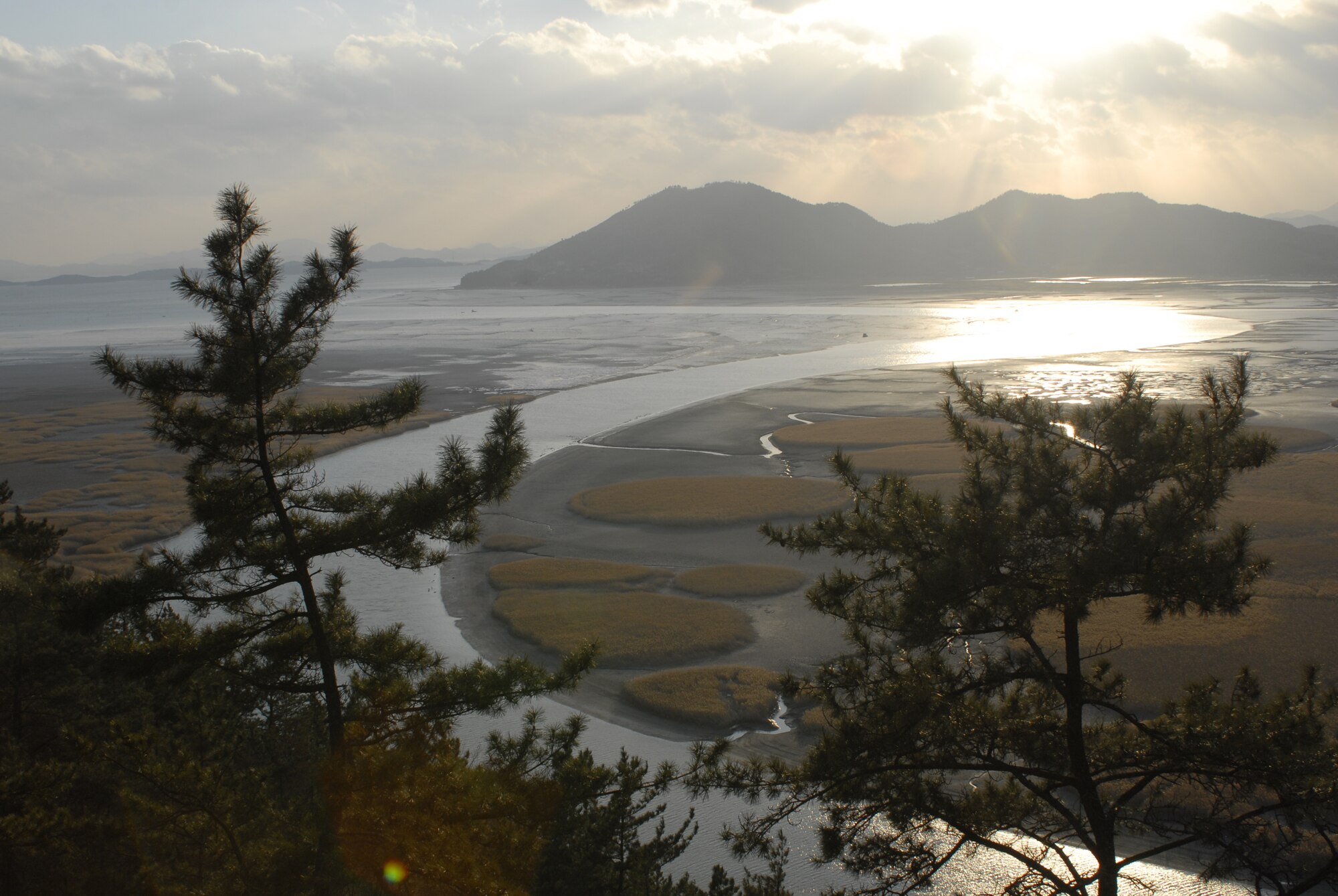 Suncheon Bay, Republic of Korea. (U.S. Air Force photo/Staff Sgt. Eric Burks)