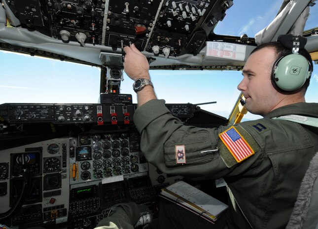 NELLIS AIR FORCE BASE, Nev. -- Capt. Bill Davidson, KC-135 Stratotanker pilot, prepares his aircraft for landing after a mission for Red Flag 11-2 Jan. 27. Red Flag is a combined exercise that provides a realistic combat training environment to the U.S. and its allies. (U.S. Air Force photo/Staff Sgt. Benjamin Wilson)