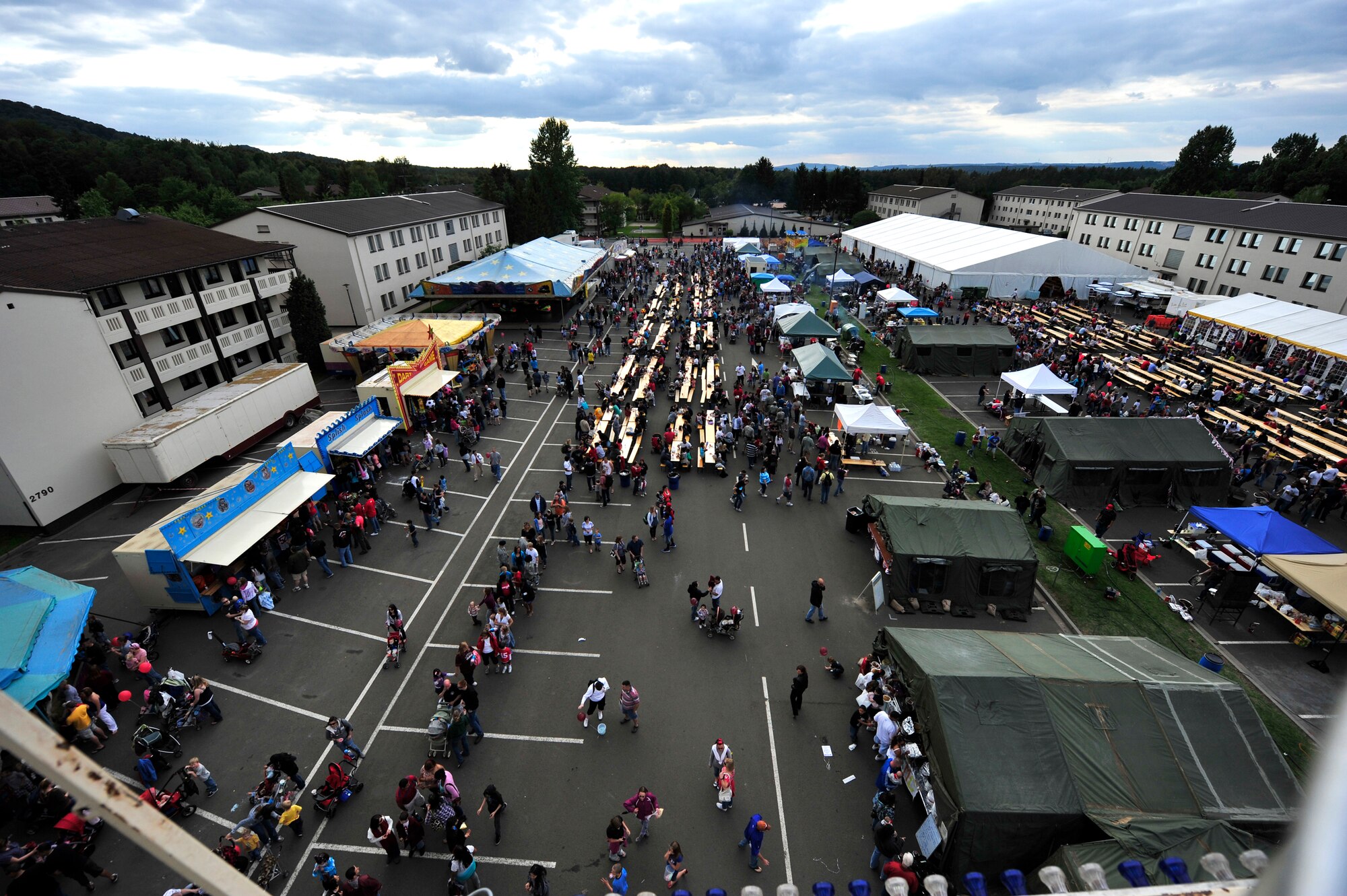 People throughout the Kaiserslautern Military Community participated in the Rockin' 2nd Independence Day event, Kapaun Air Station Germany, July 2, 2011.  The celebration was hosted by the 86th Force Support Squadron and included musical entertainment, children's activities, carnival rides, food specialties, prizes and a fireworks display.  (U.S. Air Force Photo by Tech. Sgt. Chenzira Mallory)