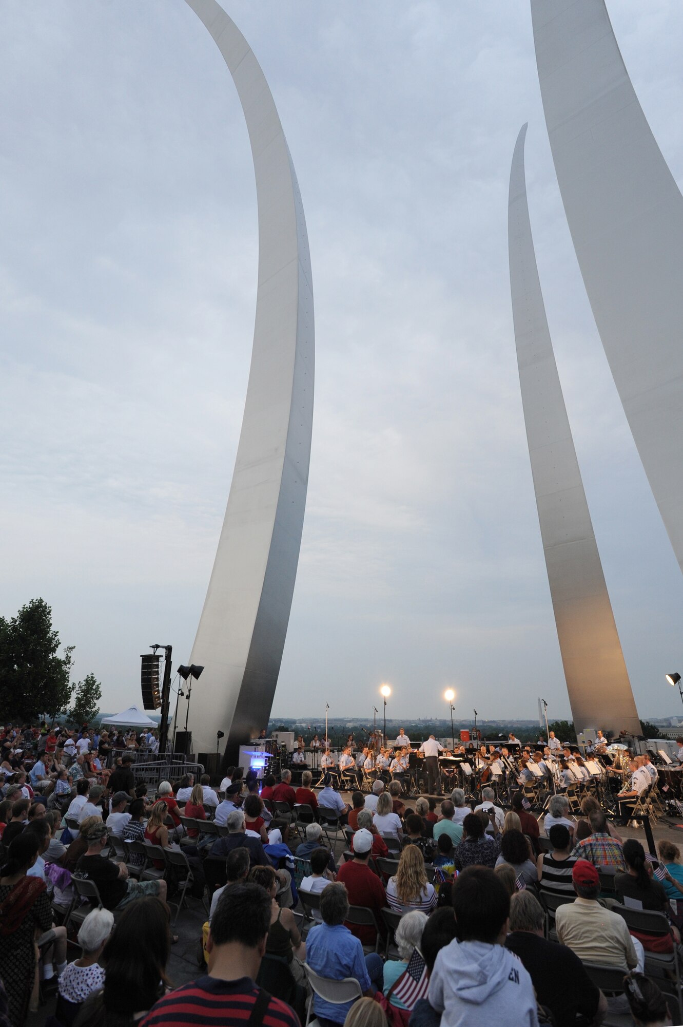 The U.S. Air Force Band performs at the Air Force Memorial, Arlington, Va., in honor of Independence Day July 4. The USAF Band’s performance honored service members, past and present. (U.S. Air Force photo by Staff Sgt. Christopher Ruano)