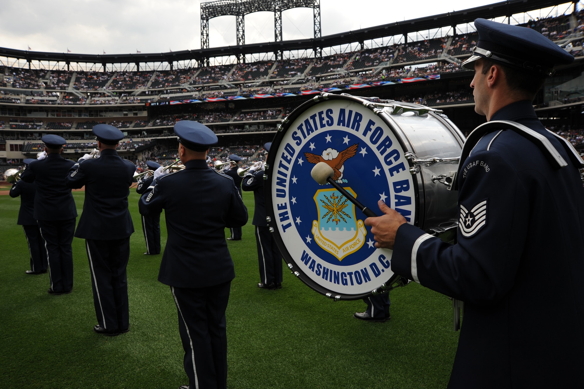 The U.S.  Air Force Band takes the outfield to perform patriotic songs and the United States National Anthem before the Mets vs. Yankees baseball game at Citi Field July 2 in New York. More than 25,000 newly created Americans died from battles and disease in the American revolutionary war fighting for our freedom 235 years ago. (U.S. Air Force photo by Staff Sgt. Christopher Ruano)