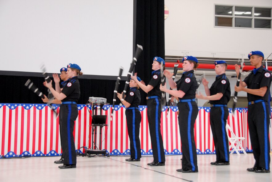 2011 Stage Door Canteen hosted by Honor Flight of Northwest Ohio and the 180th Fighter Wing