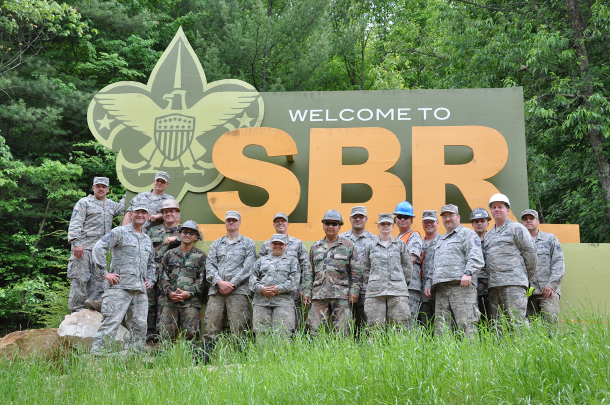 BECKLEY, W. Va., -- Arctic Reservists from Alaska joined forces with Navy Resereve and Army Guard personnel to build the foundation for the National Boy Scout Jamboree site. (Air Force Photo/Maj. Lisa Reaver)