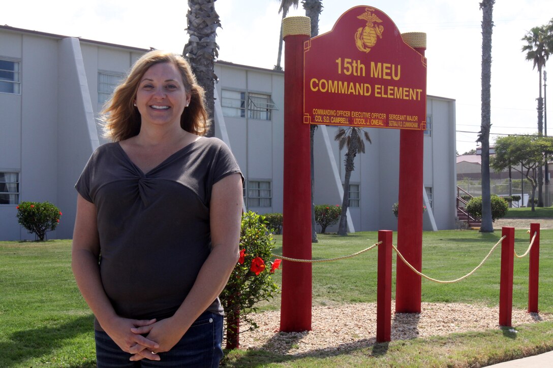 Audrey Hooper is the Family Readiness Officer (FRO) for the 15th Marine Expeditionary Unit (MEU) Command Element (CE). A military wife herself, Audrey has first-hand experience the rigors of military life and that has helped make her successful as the unit’s FRO.