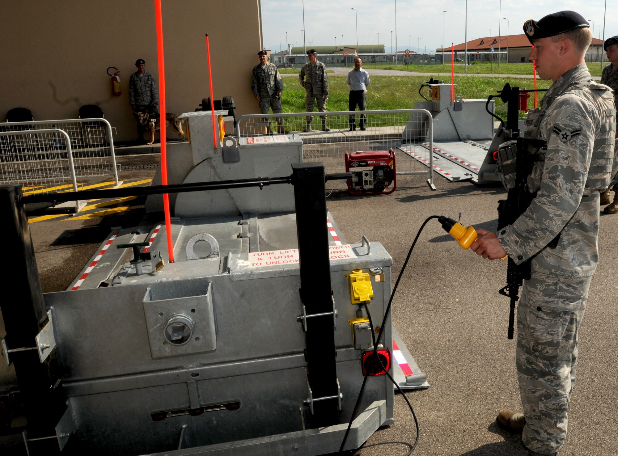 31st SFS inspects contractor vehicles > Aviano Air Base > Display