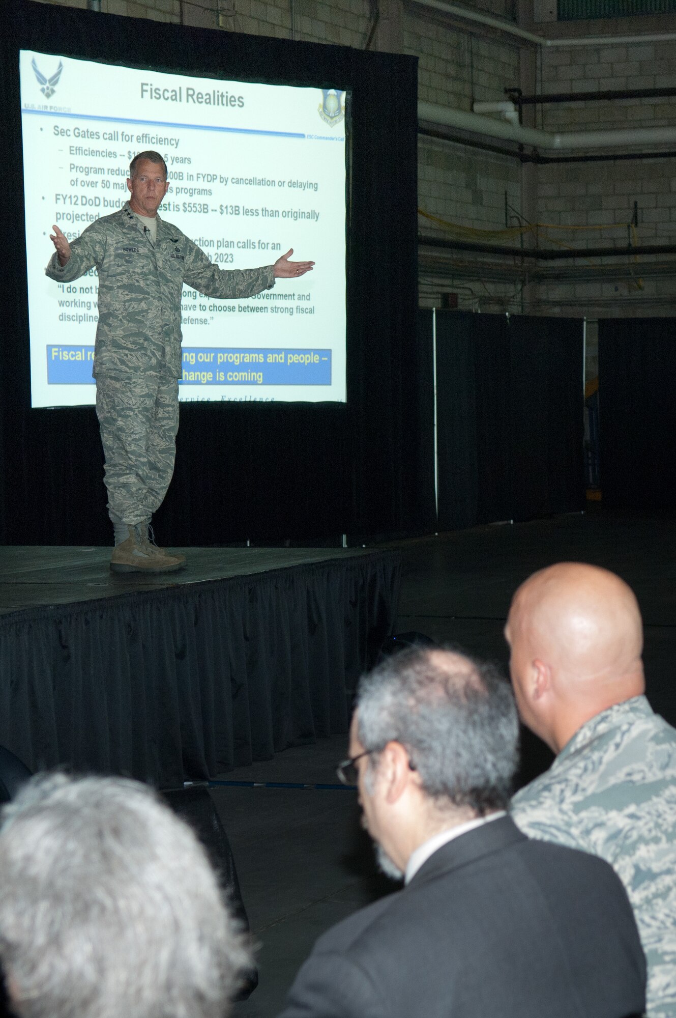 Electronic Systems Center commander Lt. Gen. Ted Bowlds speaks to the workforce at the Hanscom Aero Club Hangar today. General Bowlds spoke about fiscal realities, program executive office realignment and new ESC leadership.  (U.S. Air Force photo by Rick Berry)  
