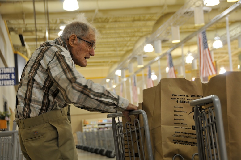 tinker air force base commissary