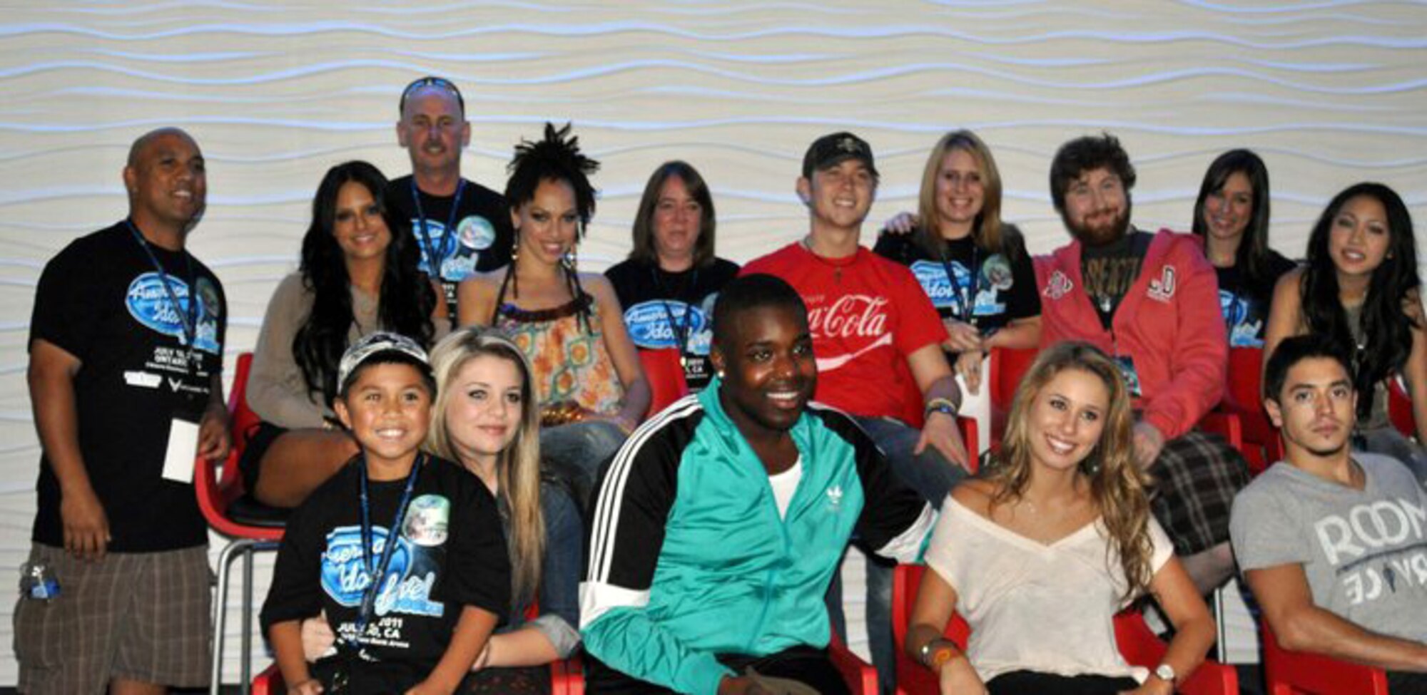 The U.S. Air Force Reserve GetOneNow program is the reason these March Air Reserve Base reservists and their guests attended the 2011 American Idol Live Tour July 16th in Ontario, Calif. The VIP concert tickets included the meet and greet with the idols. (U.S. Air Force photo/Linda Welz)