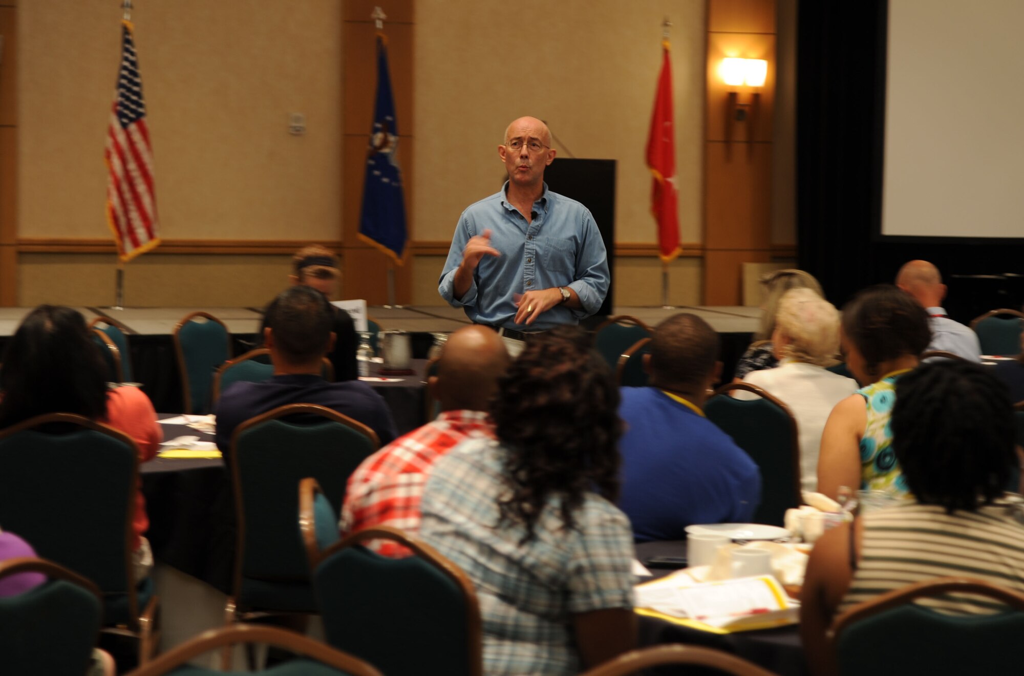 Ponte Vedra, Fla. -- Major General Charles Luckey, the assistant to the Joint Cheifs Of Staff for Reserve Matters, addresses a crowd of reservists and their families at the Yellow Ribbon Program seminar.  Luckey was the keynote speaker and discussed the importance of maintaining readiness while still being a member of a community.  (Official U.S. Air Force photo by Staff Sgt. Shawn Rhodes)