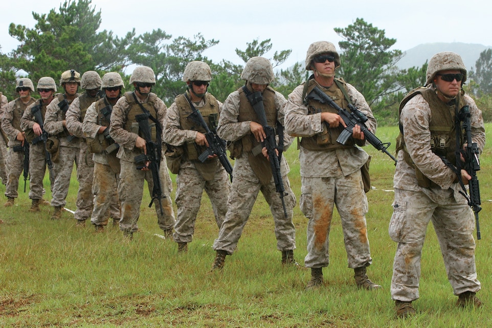 Training maintains combat readiness, proficiency > Marine Corps ...