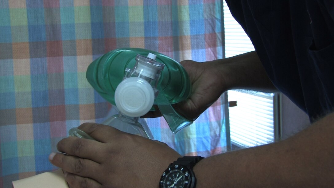 934th Aeromedical Staging Squadron technicians Senior Airmen Stephanie Ward and Angel Rivera perform code blue training at the Minneapolis VA health Care System Simulation Center July 25. Air Force Photo/Wendy Cormier