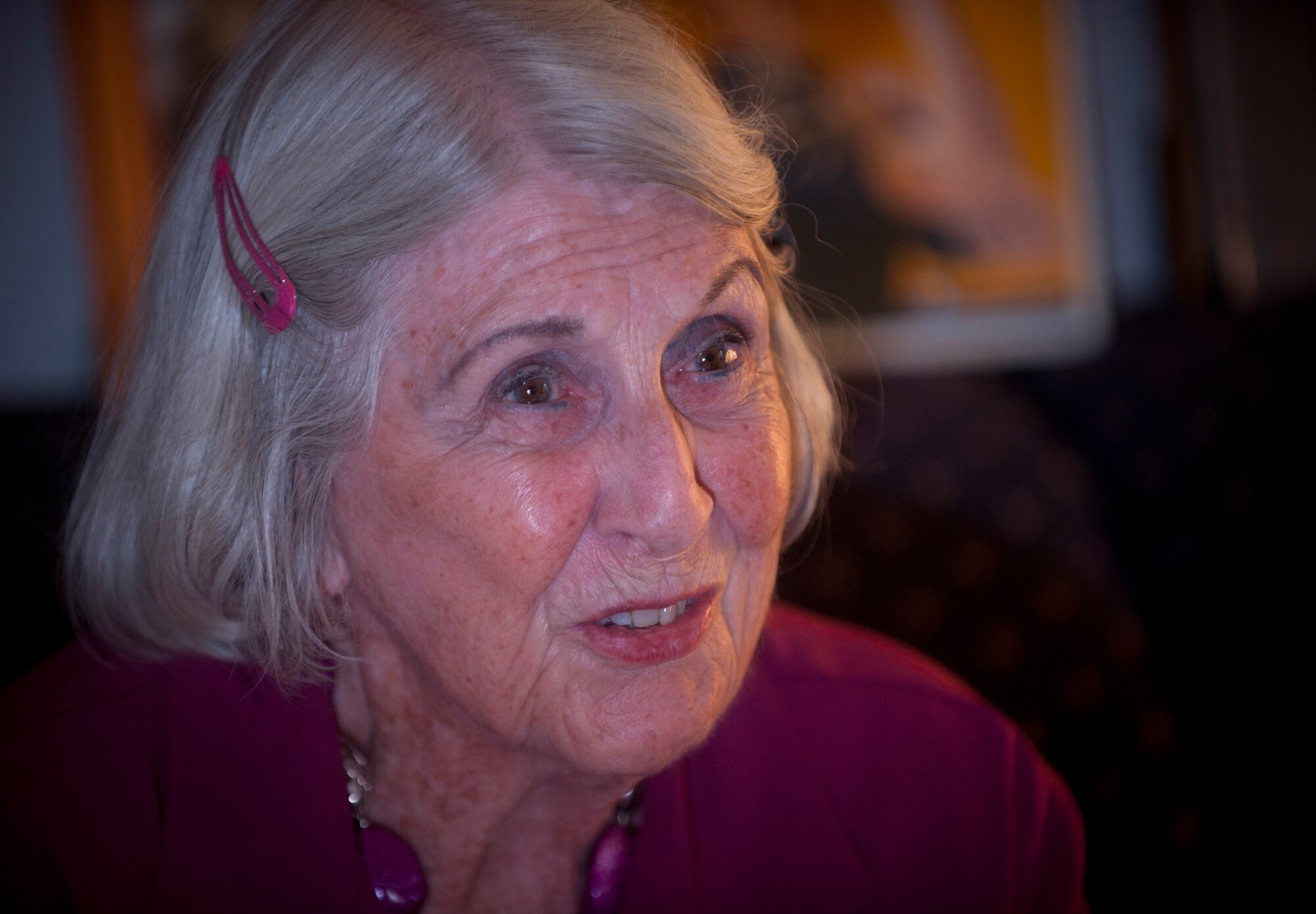 Barry Smith’s, Women’s Airforce Service Pilot, tells the story when she first became a WASP at Sebring, Fla., July 20, 2011. Mrs. Smith was one of 1,830 women accepted as a WASP during World War II, which allowed women to test planes used in the war to let males serve in combat positions. (U.S. Air Force photo by Airman 1st Class Joshua Green/Released) 