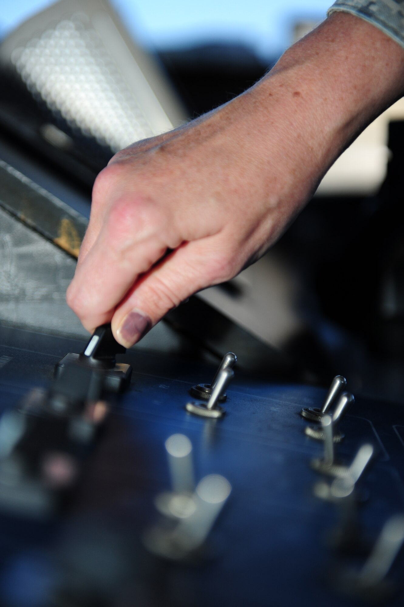 Tech. Sgt. Jennifer Rowles, 39th Operations Squadron tower watch supervisor, activates the tower light board during training July 27, 2011, at Incirlik Air Base, Turkey. Air traffic controllers here run about 25,000 operations a year. (U.S. Air Force photo by Senior Airman Anthony Sanchelli/Released)