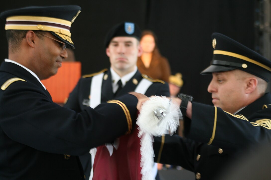 Left to right, Army Col. Van Coots, commander of the Walter Reed Health ...