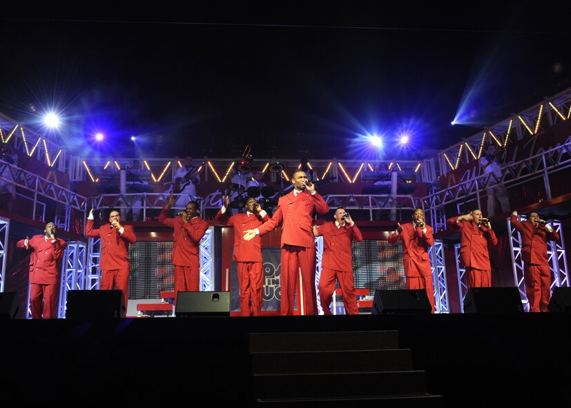 ABILENE, Texas –Airman 1st Class Jarrod Burton, leads a song during a performance March 30 at the Abilene Civic Center. The 2011 tour “Rhythm Nation” provides a glimpse of a century of popular music and how it grew through new rhythms and technology. (U.S. Air Force photo/ Airman 1st Class Jenifer H. Calhoun)