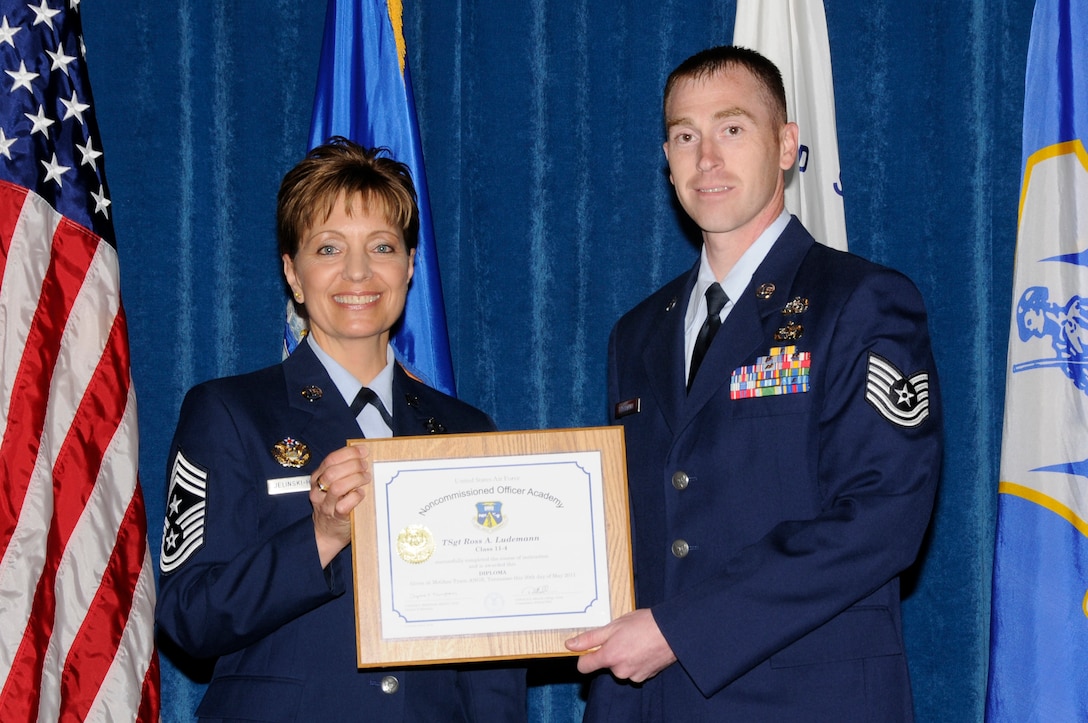 NCOA Class 11-4 distinguished graduate award