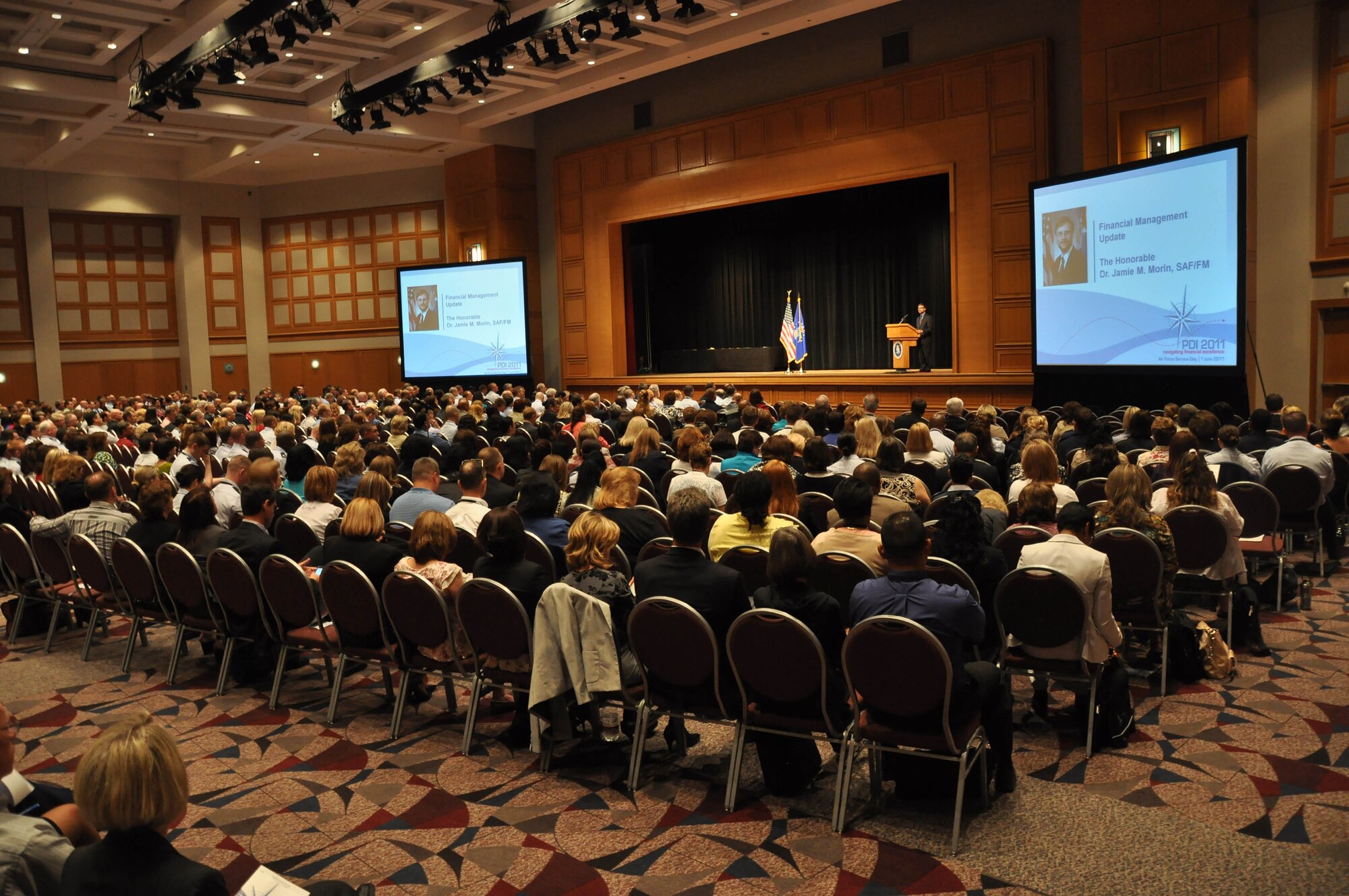 (Air Force Photo/TSgt Bob Sommer)