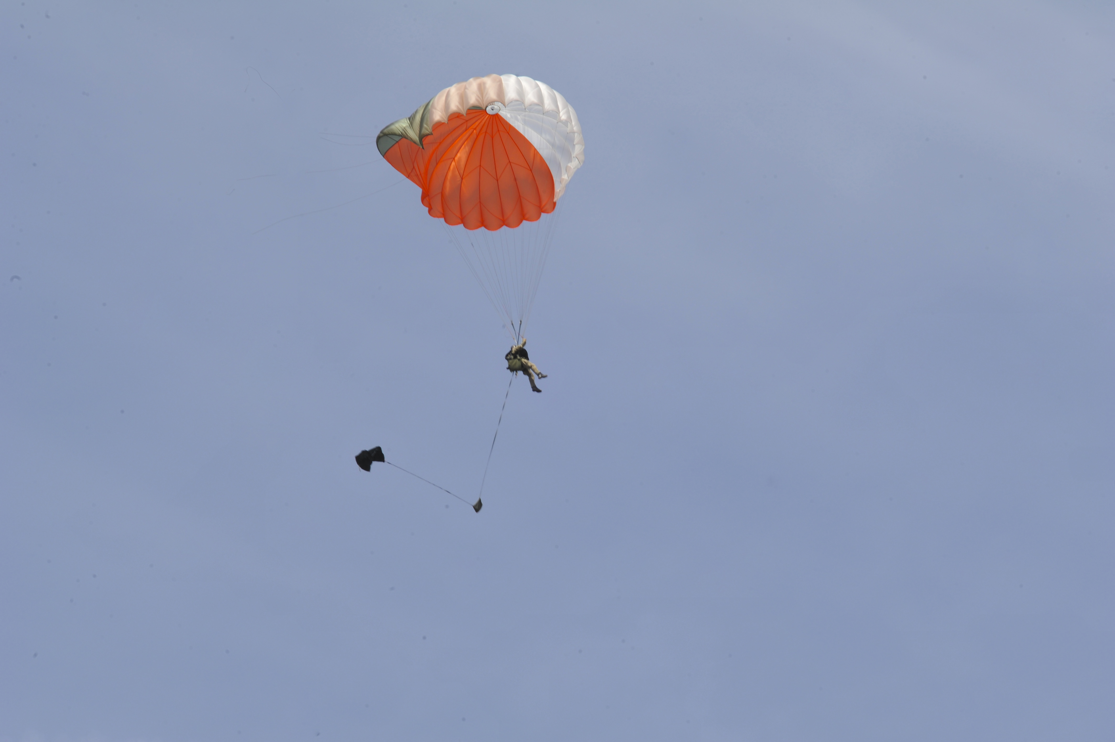 Fairchild AFB's parachute shop Last to let you down > Air Mobility