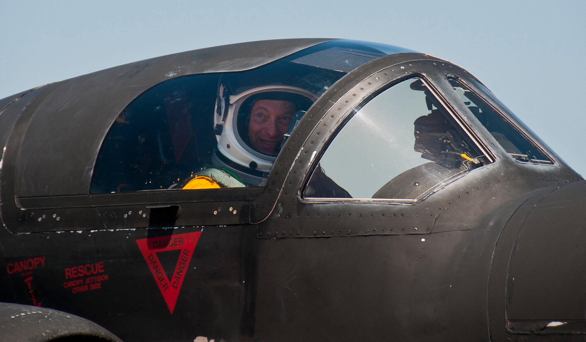 Gary Sinise looks out the passenger cockpit of a U-2 Dragon Lady after returning from a high flight at 70,000 feet from Beale Air Force Base, Calif., June 8. Mr. Sinise was visiting Beale to document the mission of the U-2 Dragon Lady and meet with Airmen to boost morale. 