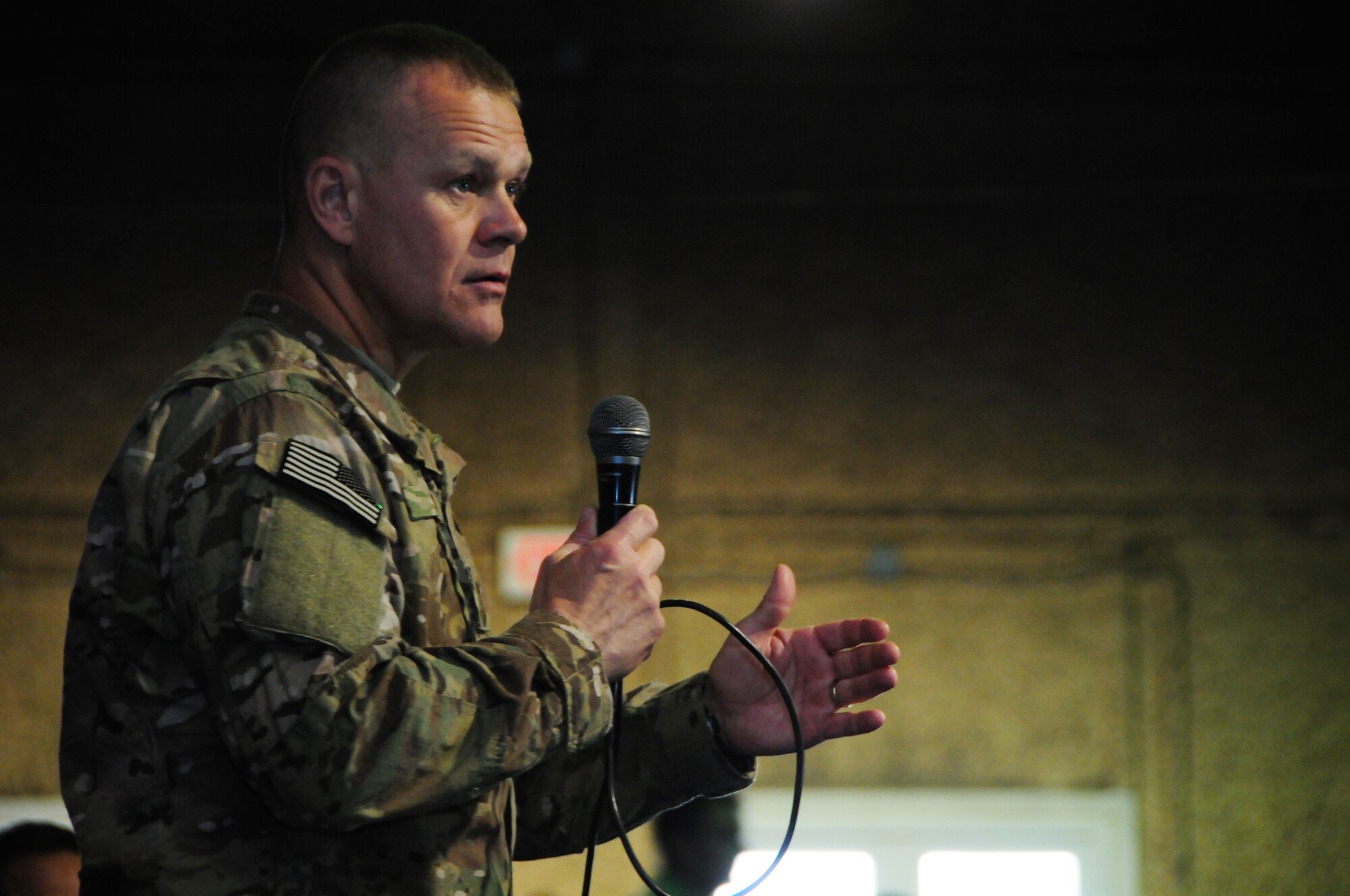 6/17/2011 – KABUL, Afghanistan – Chief Master Sergeant of the Air Force James A. Roy, visits with Airmen from the 438th Air Expeditionary Wing here recently at the Afghan Air Force Compound in Kabul.  The chief toured the English Immersion "Thunder Lab" as well as maintenance facilities.  (U.S. Air Force photo by Senior Airman Amber Williams)