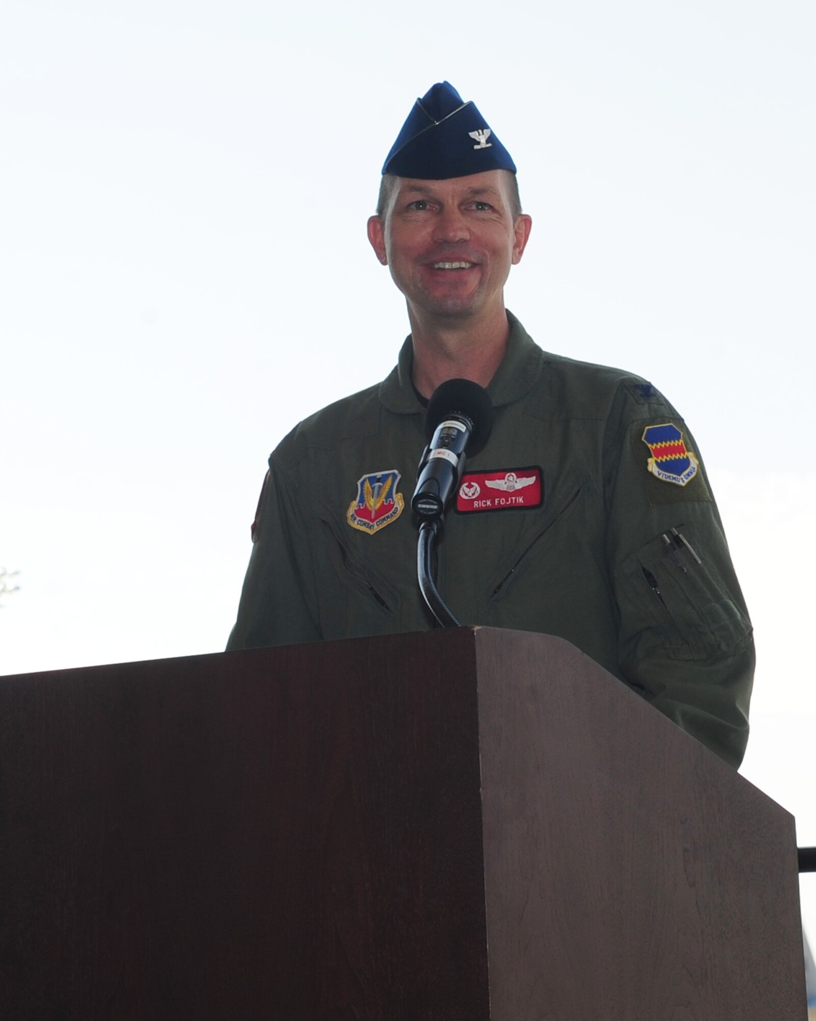 DAVIS-MONTHAN AIR FORCE BASE, Ariz. - Col. Richard Fojtik, speaks after assuming command of the 55th Electronic Combat Group at the 755th Aircraft Maintenance Squadron hangar, Davis-Monthan Air Force Base, Ariz., June 17. Before taking command, Colonel Fojtik was Director of Strategic Plans and Programming for 12th Air Force (Air Forces Southern). (U.S. Air Force photo/Airman 1st Class Jerilyn Quintanilla)