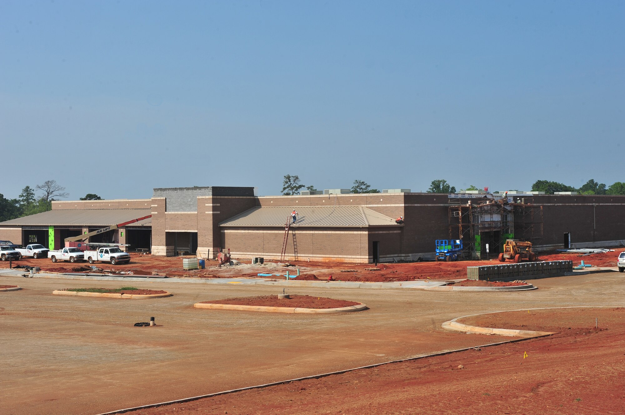 SHAW AIR FORCE BASE, S.C. -- The outside of the new Shaw Air Force Base Exchange nears completion June 22, 2011. It is one of the 44 different installation construction projects happening on base. There are currently about $251 million of construction projects that are underway here. (U.S. Air Force photo by Airman 1st Class Ashley L. Gardner/ Released)