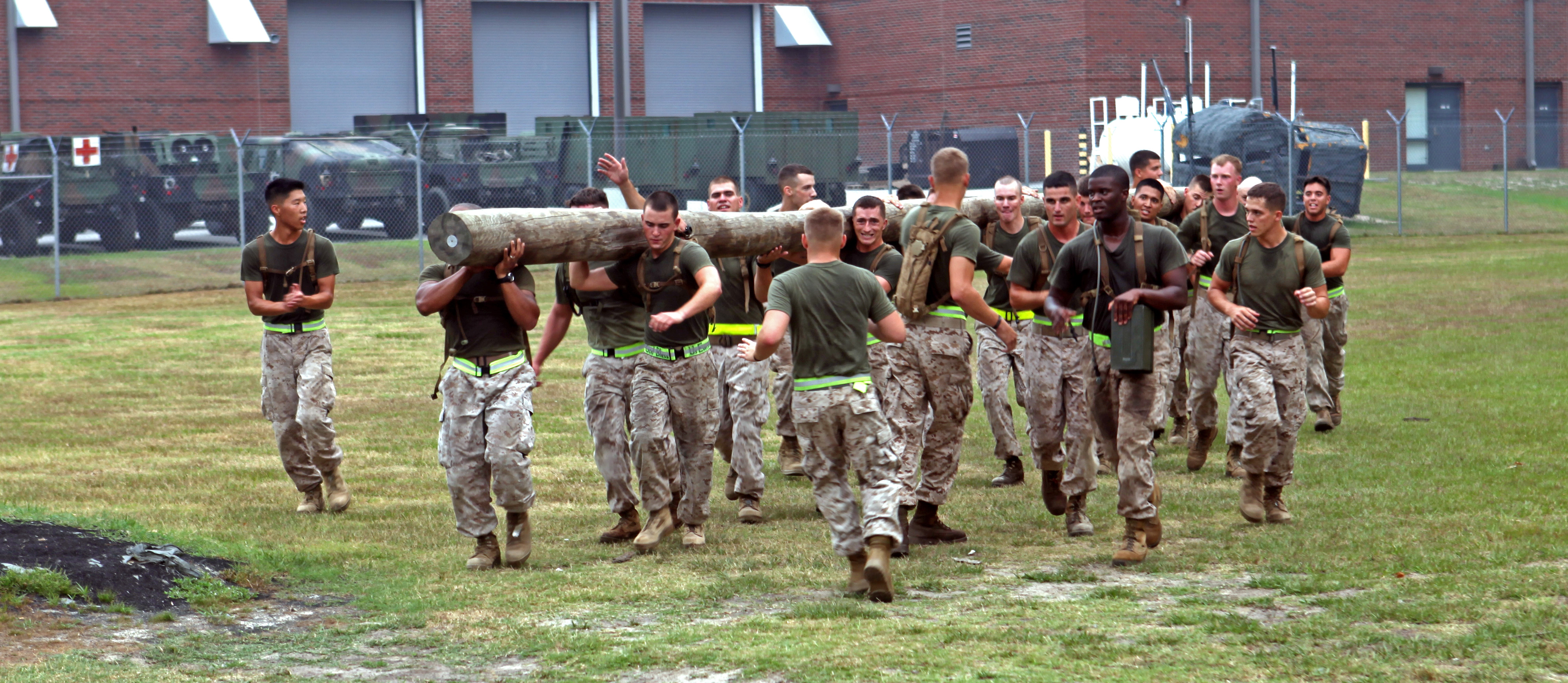 Pendleton Marine Gives Back To Combat Veterans Marine Corps Base