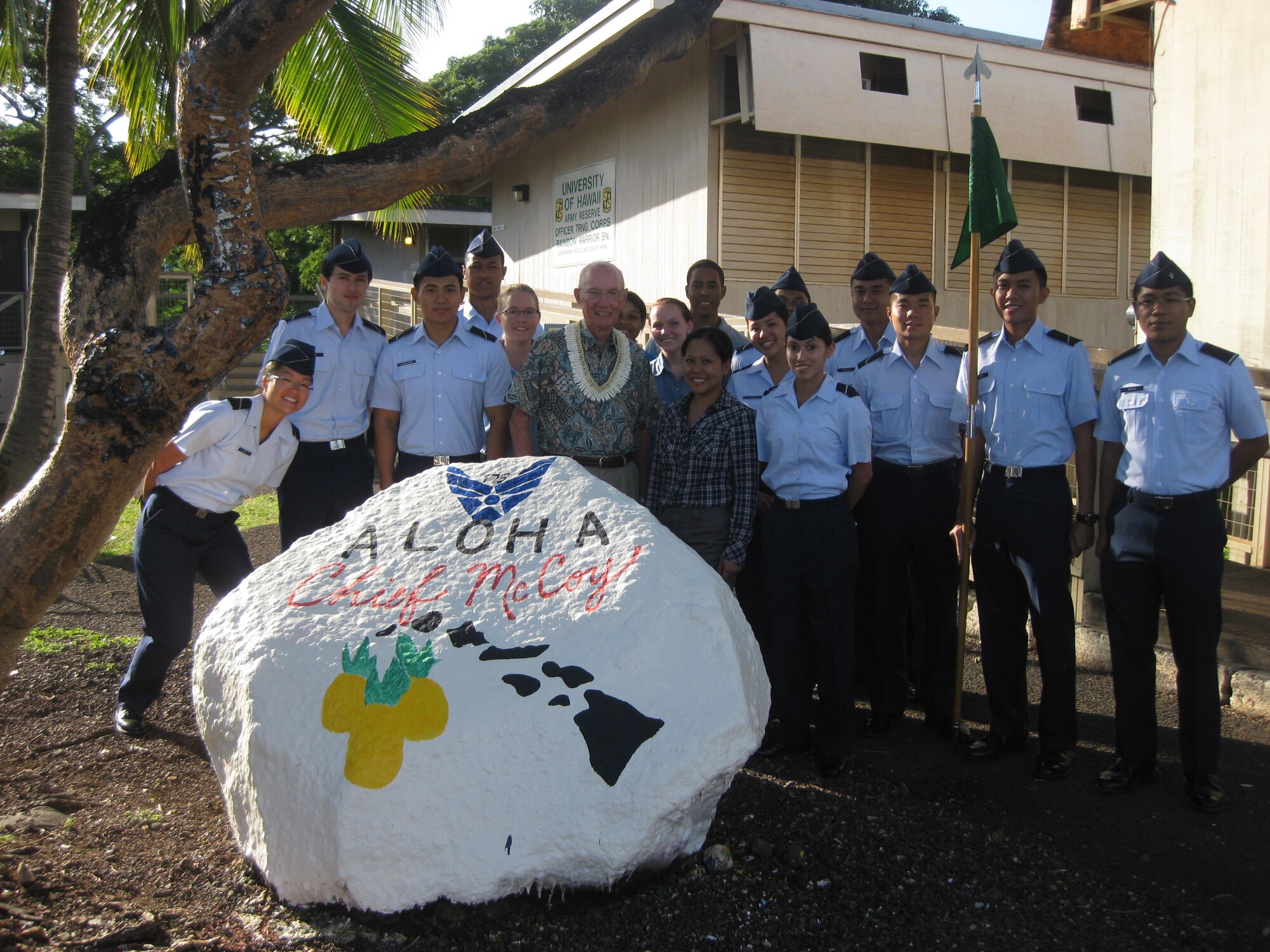 Retired Chief Master Sgt. of the Air Force James A. McCoy visits ROTC cadets from Detachment 175 at the University of Hawaii Feb. 17. (U.S. Air Force photp/Cadet Tony Huang)