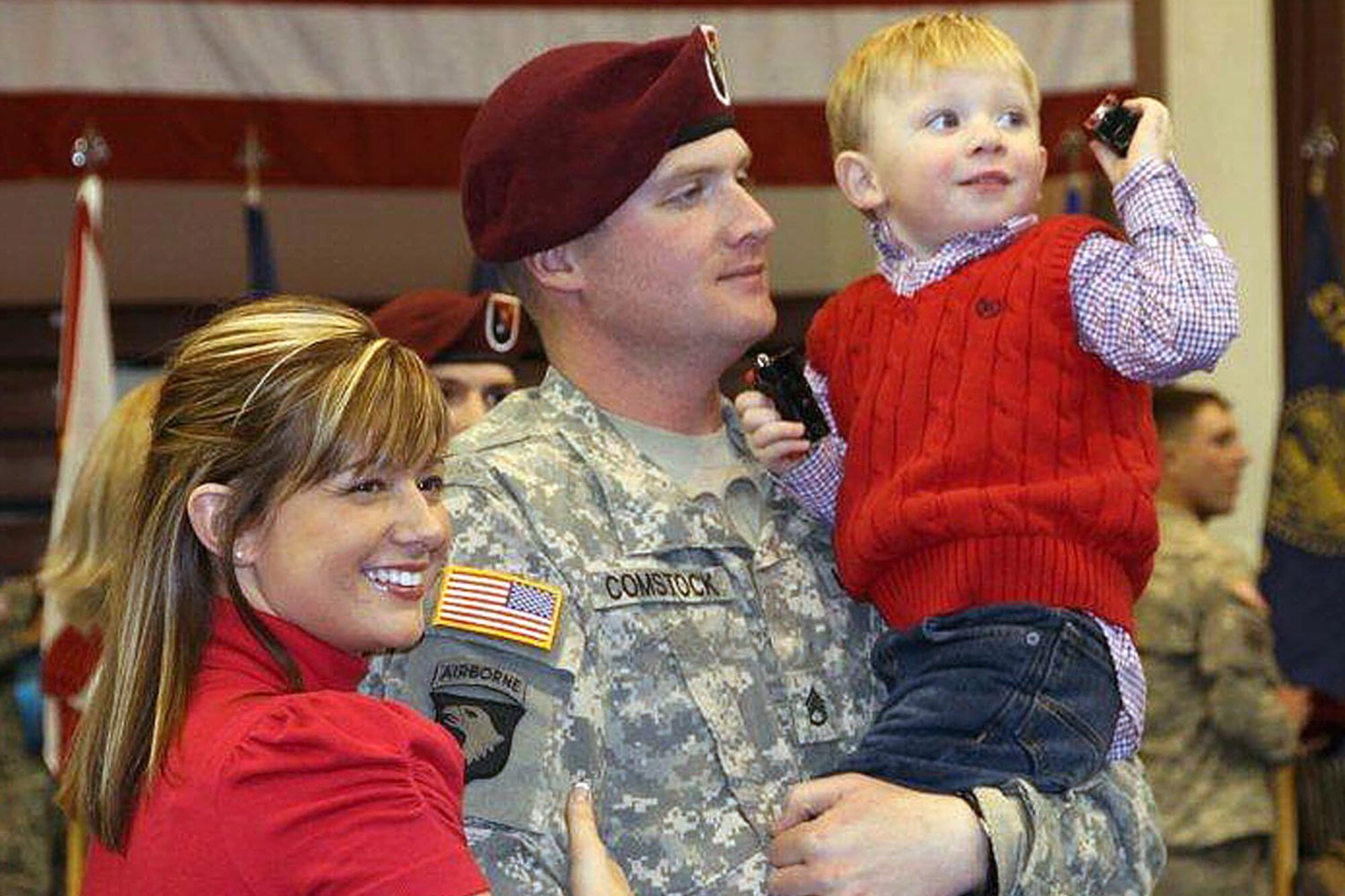 Army Staff Sgt. Bryan Comstock, 23rd Engineer Company reunites with his family, Feb. 25.(U.S. Army photo/Sgt. Tamika Dillard)