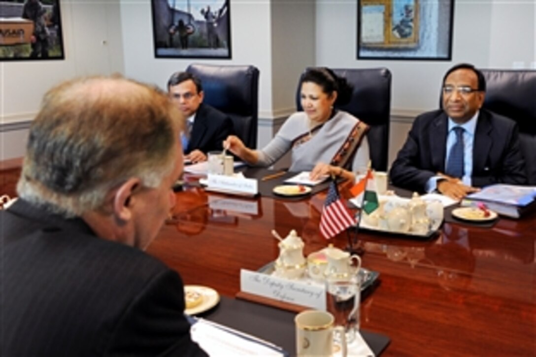 Deputy Secretary of Defense William J. Lynn III, left foreground, meets with Indian Defense Secretary Pradeep Kumar, right, at the Pentagon, March 4, 2011. Joining Kumar are Indian Ambassador to the United States Meera Shankar, and Jawed Ashraf, joint secretary of the Indian Ministry of External Affairs.