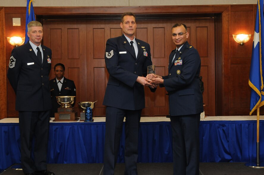 JOINT BASE ANDREWS, Md. -- The 459th Air Refueling Wing held an awards banquet here Mar. 5, which recognized units and top performers from the wing for 2010. (U.S. Air Force Photo/Tech. Sgt. Steve Lewis)