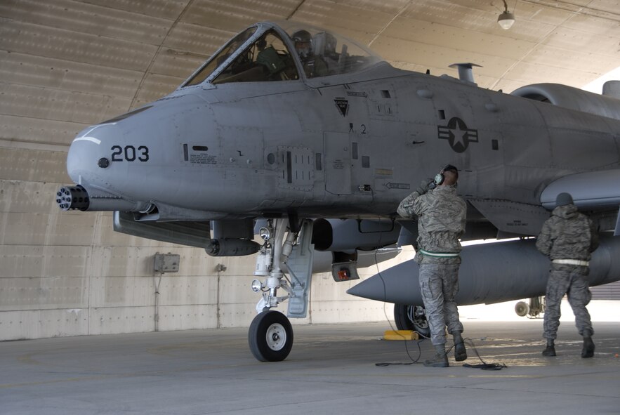 Crew chiefs receive the first A-10C aircraft from Davis-Monthan Air Force Base, Arizona, to land at Osan Air Base, Republic of Korea, March 9.  The U.S. Air Force is deploying 12 A-10C aircraft from Davis-Monthan to Osan for approximately six months as part of a scheduled deployment. (U.S. Air Force photo/Senior Master Sgt. Paul Holcomb)