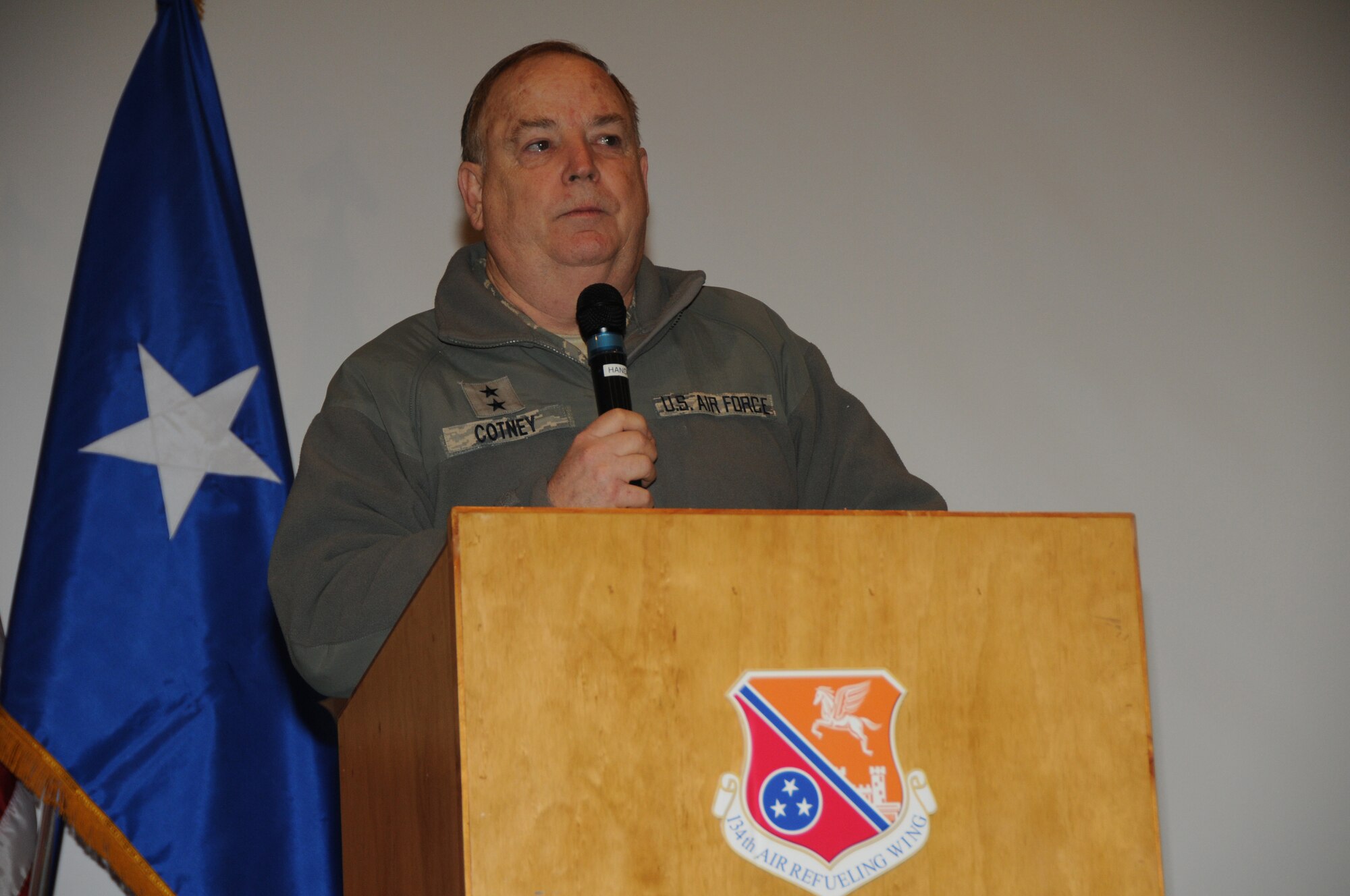 Maj. Gen. William R. Cotney addresses members of the 134th Air Refueling Wing during his farewell visit to McGhee Tyson ANGB. (Air National Guard Photo by Tech Sgt David Knable, 134 ARW Public Affairs)