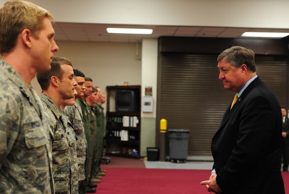 Members of the 347th Rescue Group speak to Secretary of the Air Force Michael Donley at Moody Air Force Base, Ga., March 8. The Airmen were selected by their commanders to meet Secretary Donley because of their combat experience. (U.S. Air Force photo/Senior Airman Stephanie Mancha)