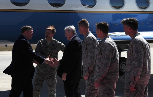Maj. Gen. Stephen Hoog, 9th Air Force commander, introduces Parker Green, Moody Support Committee executive director, to Secretary of the Air Force Michael Donley March 8, 2011, at Moody Air Force Base, Ga. Secretary Donley said he was thankful for the support community leaders provide to base personnel. (U.S. Air Force photo/Senior Airman Stephanie Mancha)
