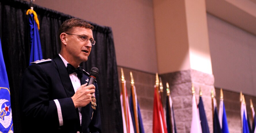VALDOSTA, Ga.-- Maj. Gen. Stephen Hoog, 9th Air Force commander, speaks at the Outstanding Performers of the Year awards ceremony at the James H. Rainwater Conference Center in Valdosta, Ga., March 10. Nominees and wing representatives spent four days exploring Moody and the surrounding community before the awards ceremony. (U.S. Air Force photo/Airman 1st Class Benjamin Wiseman)(RELEASED)