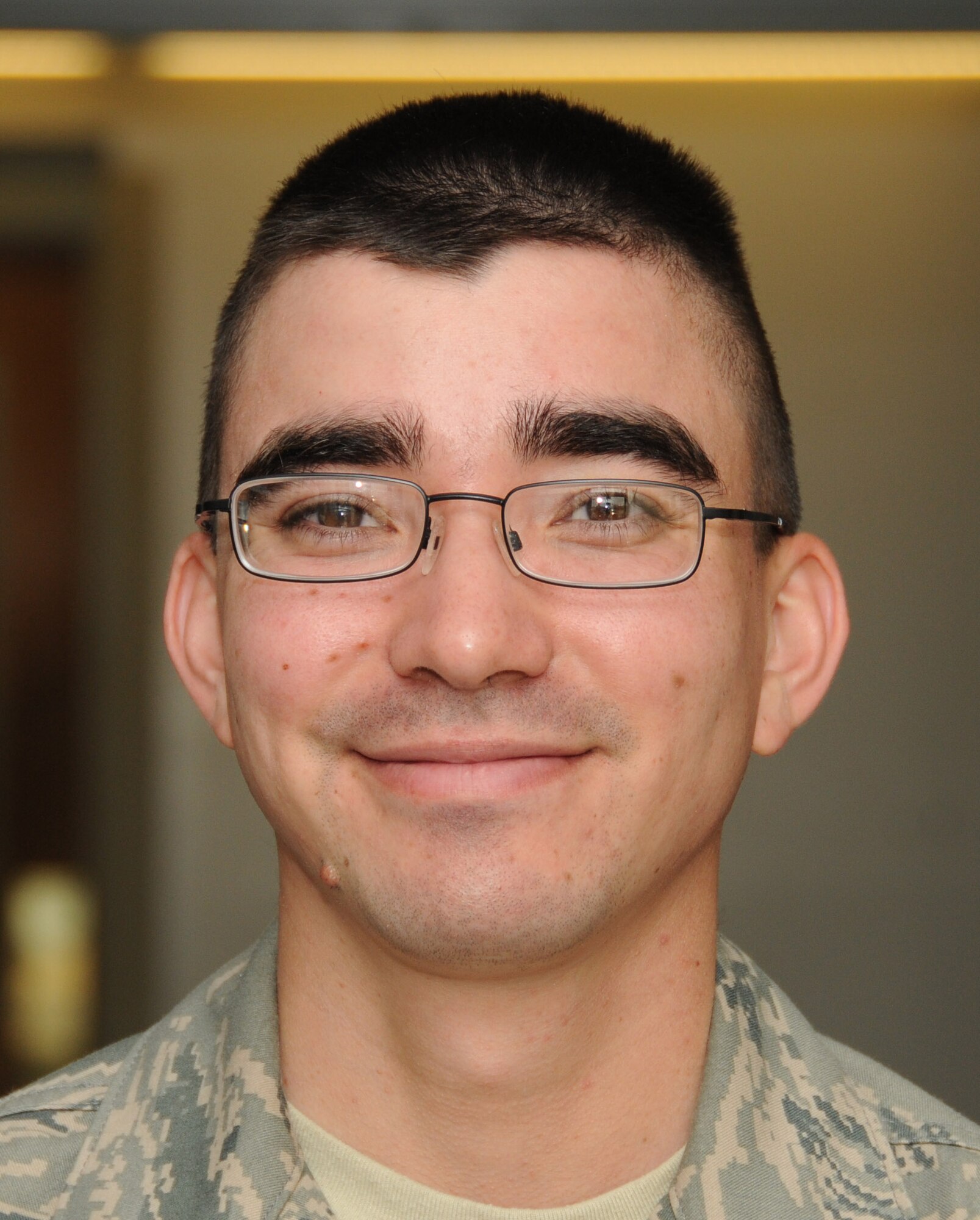 Airman Basic Justin Daniels has graduated from technical training in the 81st
Training Group with perfect scores.  Airmen Daniels graduated March 2 from the information technology fundamentals course in the 332nd TRS and remains at Keesler for the cyber transport systems course.  Airman Daniels is from Colorado Springs, Colo  (U.S. Air Force photo by Kemberly Groue)